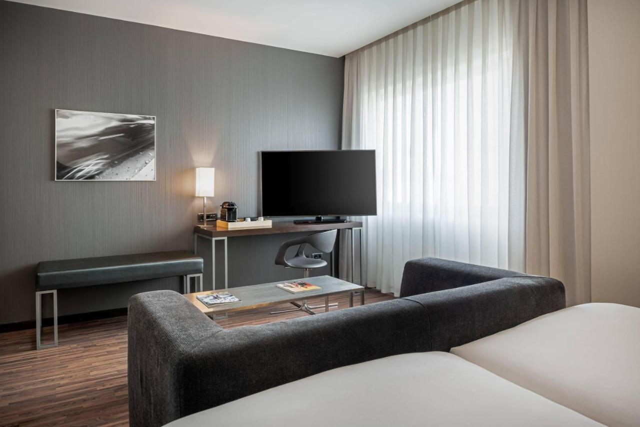 Ac Hotel San Sebastian De Los Reyes By Marriott Kültér fotó